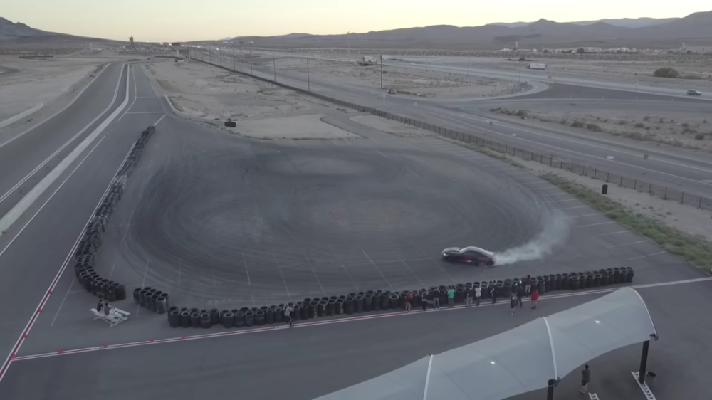 NSX v GT-R Vegas Battle