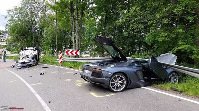 Reasons Why People Crash Supercars Explained in Detail