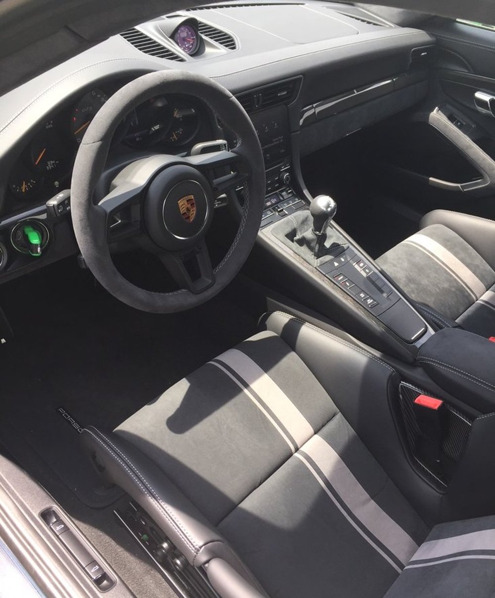 2018 Porsche 911 GT3 Interior