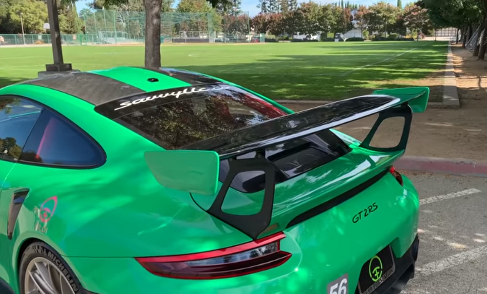 6speedonline.com Porsche 911 GT2 RS Review