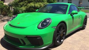 2018 Porsche 911 GT3 Front in Viper Green