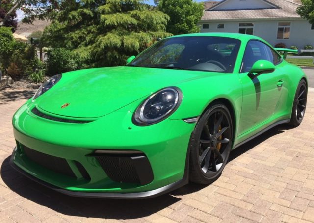 2018 Porsche 911 GT3 Front in Viper Green