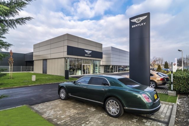 Bentley Budapest Showroom