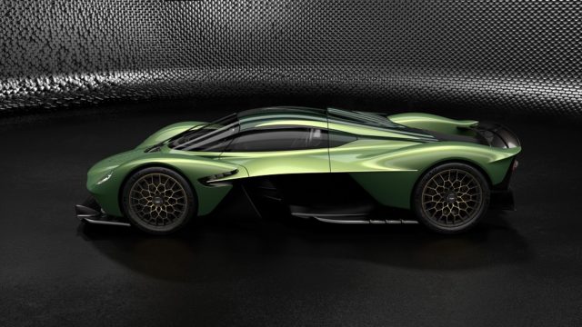 Aston Martin Valkyrie AMR Track Performance Pack