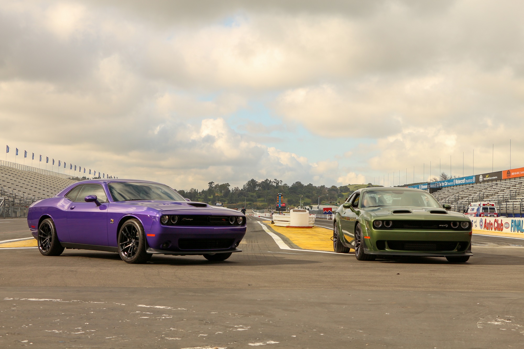 Jake Stumph 2019 Dodge Challenger RT Scat Pack 1320 Drag Strip Test First Drive Review