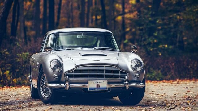 DAILY SLIDESHOW: Legendary Aston Martin DB5 Heads to Auction