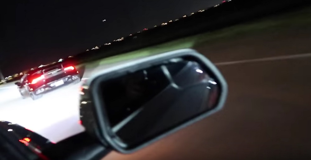 Twin Turbo Lamborghini vs Mustang Street Race