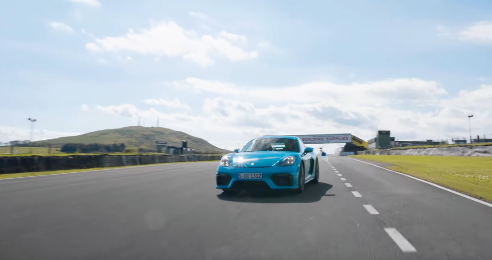 718 GT4