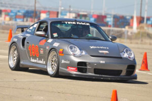 996