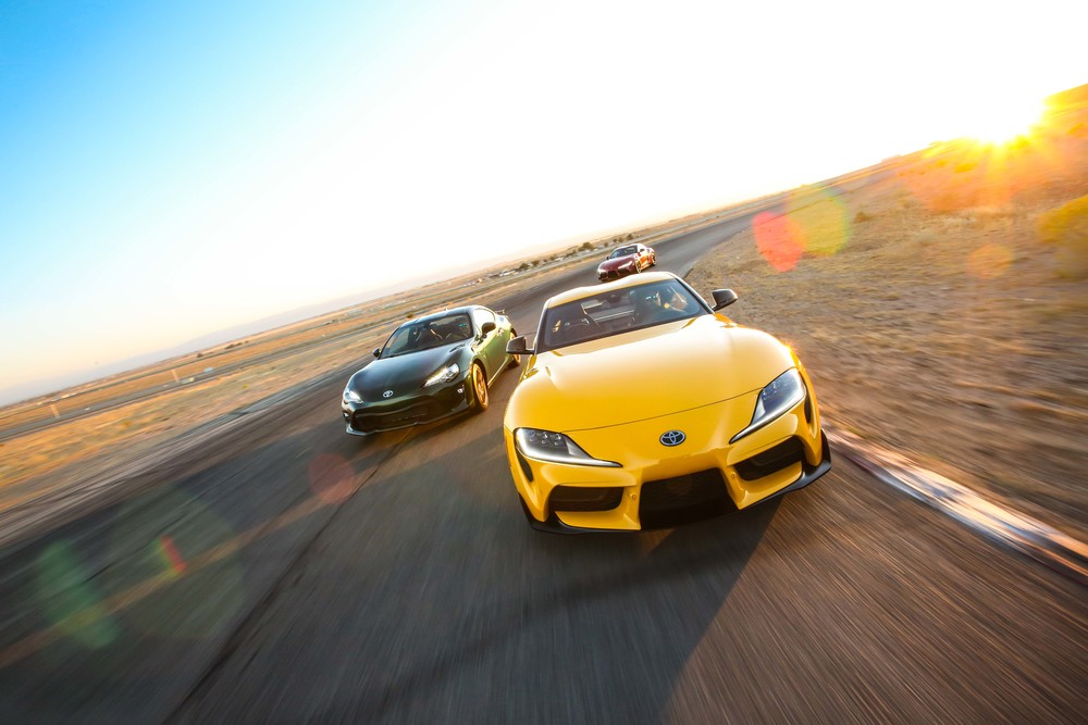 The Battle of Toyotas: 2020 Supra v. 2020 GT86