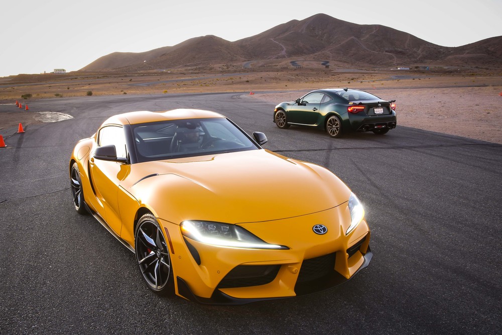 The Battle of Toyotas: 2020 Supra v. 2020 GT86