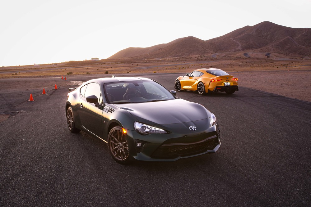 The Battle of Toyotas: 2020 Supra v. 2020 GT86
