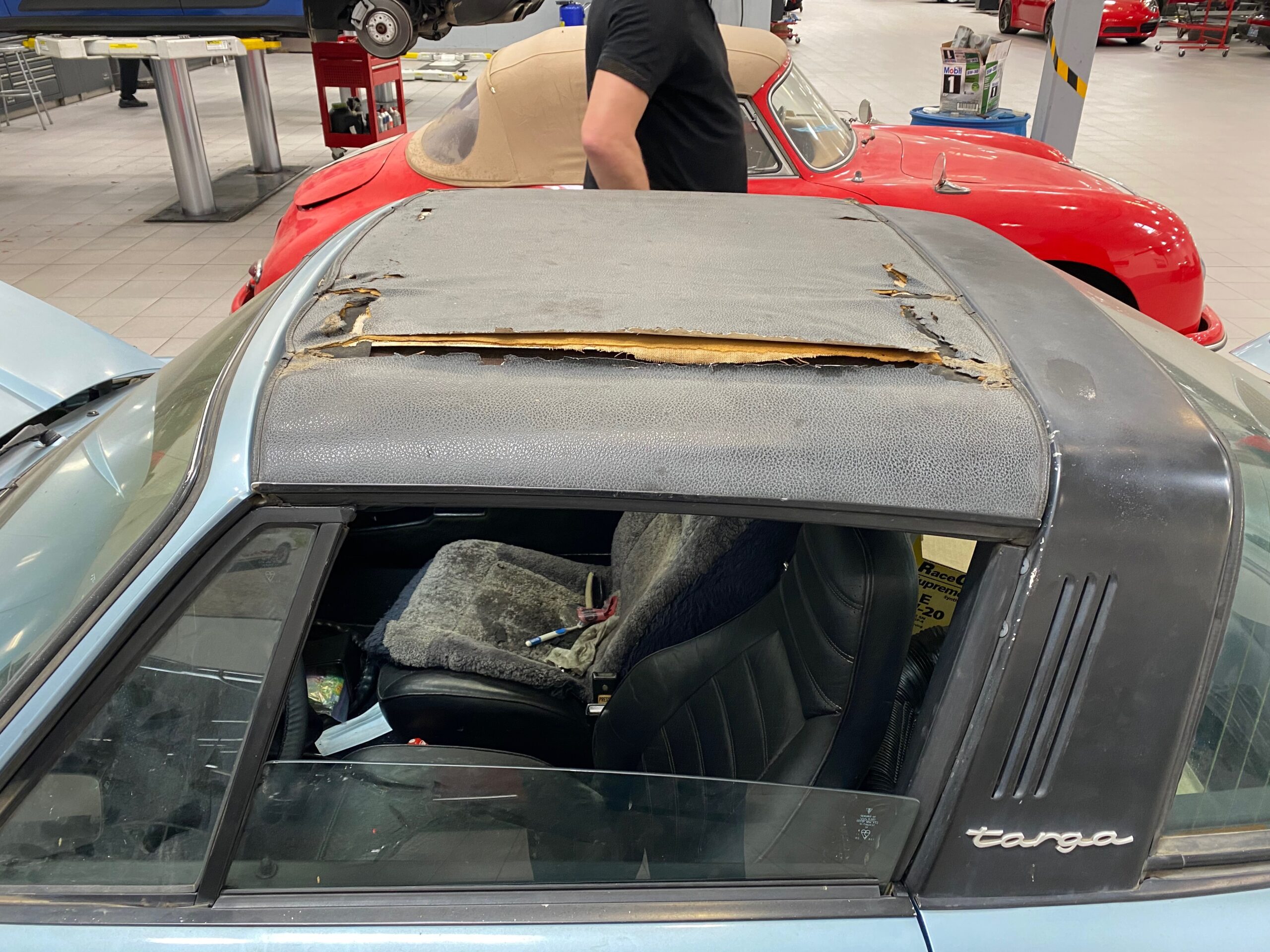 Porsche 911 Targa roof