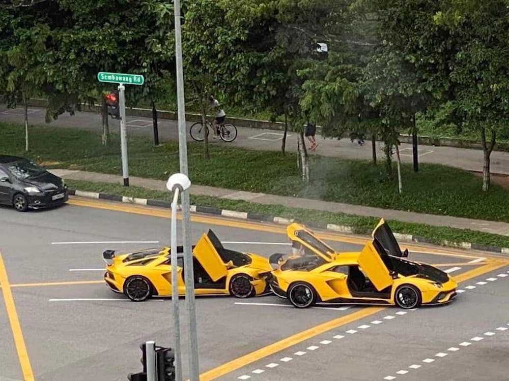 photo of Lamborghini Crash in Singapore Involving Two Aventadors image