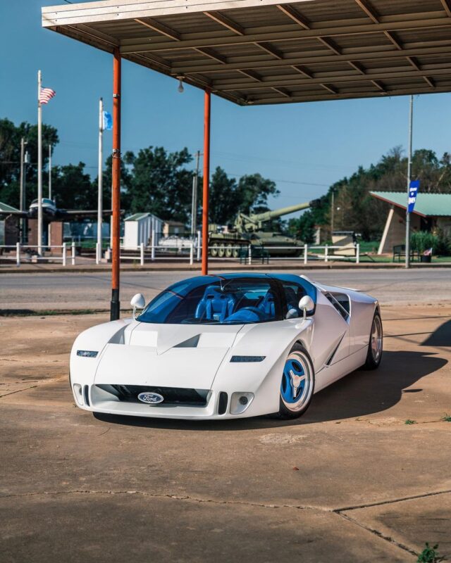 Ford GT90 Concept Car Quad Turbo V12