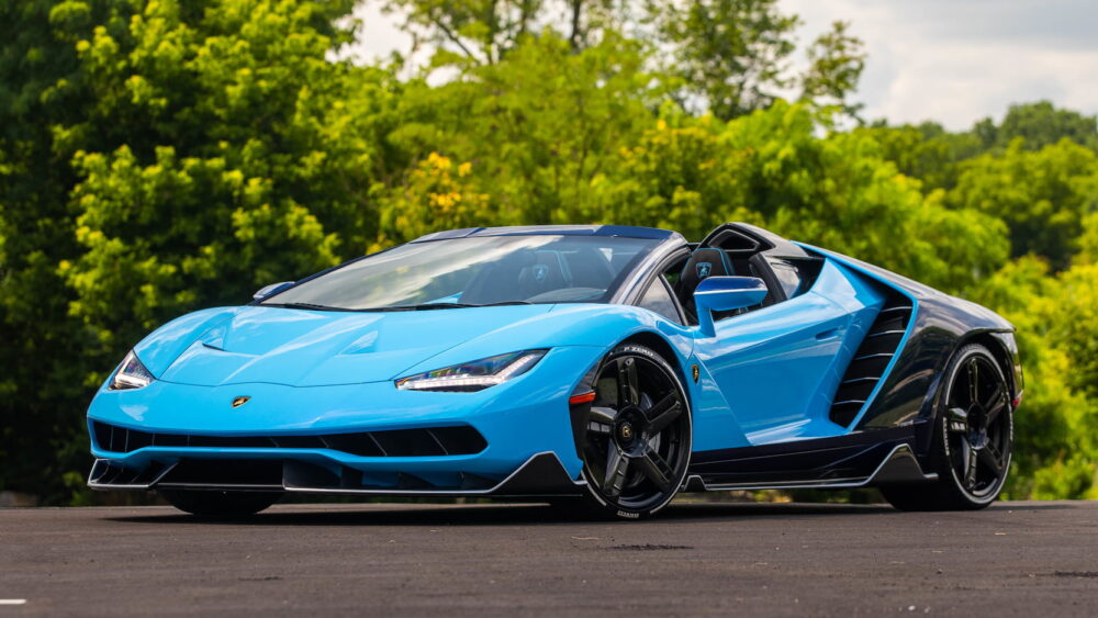 2017 Lamborghini Centenario Roadster