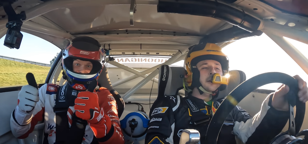 Skilled Sim Drifter Shreds Championship-Winning S15 Silvia Drift Car