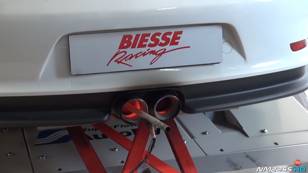 Porsche 911 GT3 RS with Akrapovic Exhaust is a Screamer on the Dyno