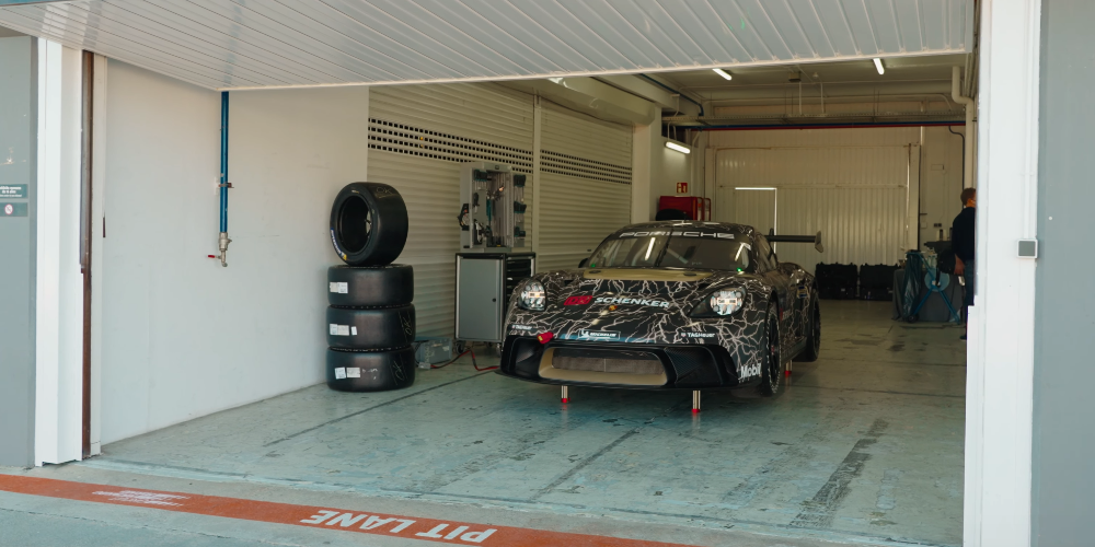 First Look: Porsche GT4 ePerformance
