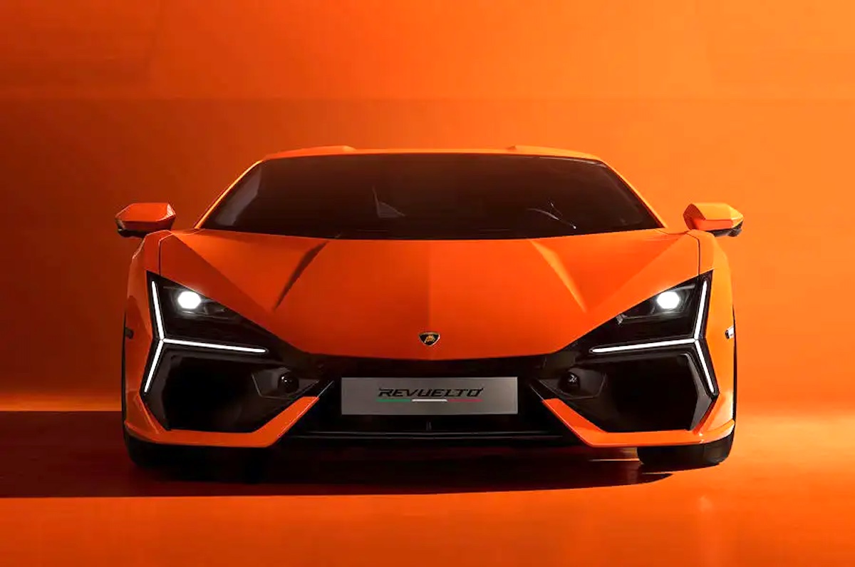 photo of Lamborghini’s Latest Poster Car is Called Revuelto image