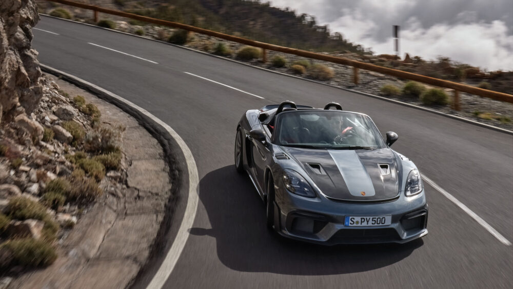 Porsche 718 Spyder RS Comes Close to Being Perfect