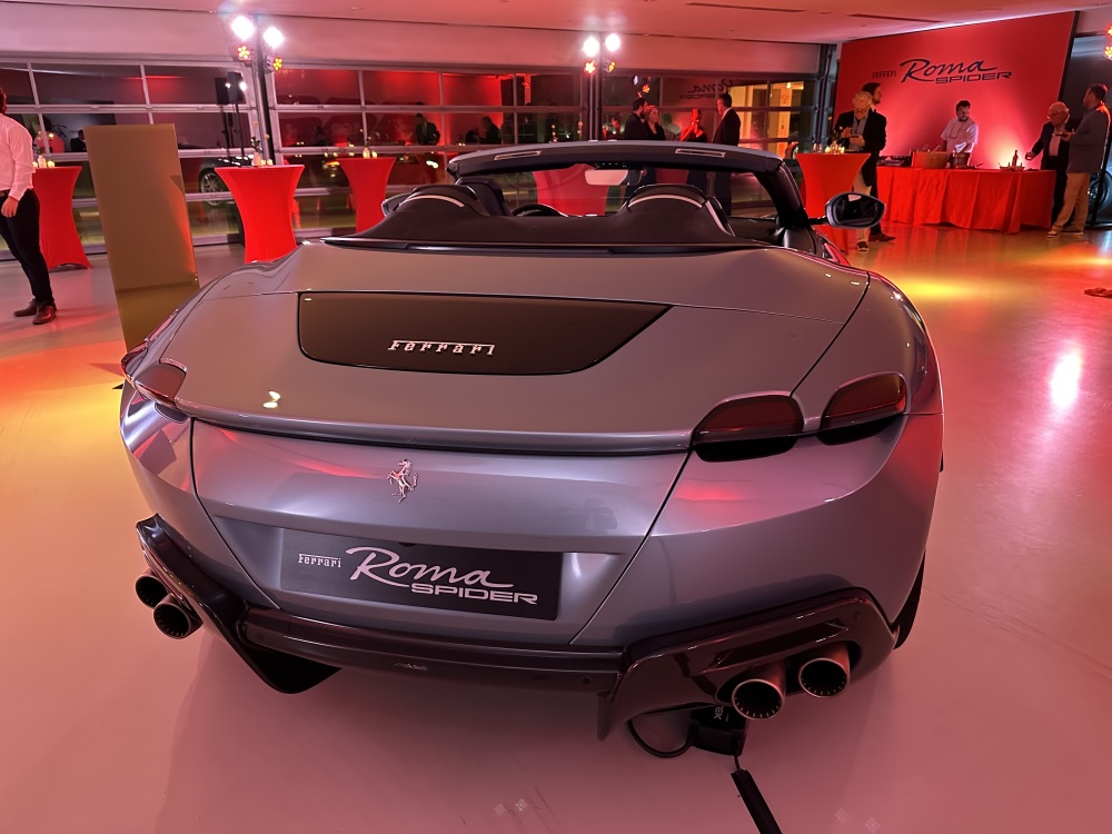 Reveal party