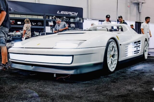 Ferrari Testarossa Testa Electro-Mod Gas Monkey Garage 001
