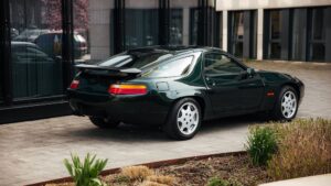1989 Porsche 928 Club Sport