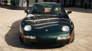 1989 Porsche 928 Club Sport