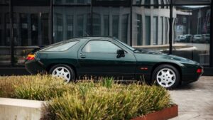 1989 Porsche 928 Club Sport