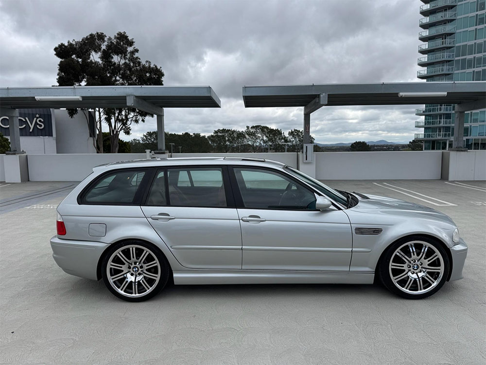 BMW E46 M3 Estate Wagon Interior Manual Transmission Side Profile
