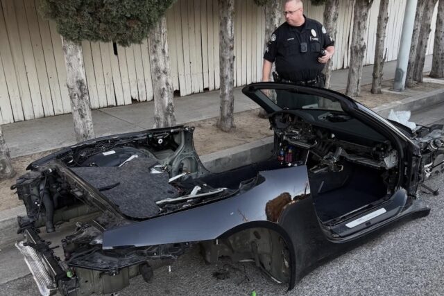 Porsche 911 Stripped By Thieves